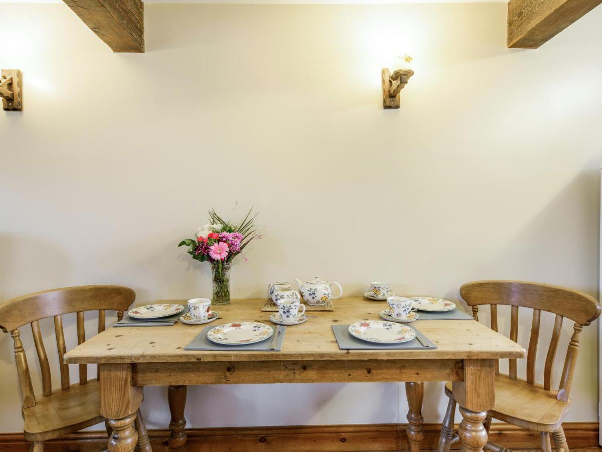Lark'S Rise Cottage Onecote Eksteriør billede